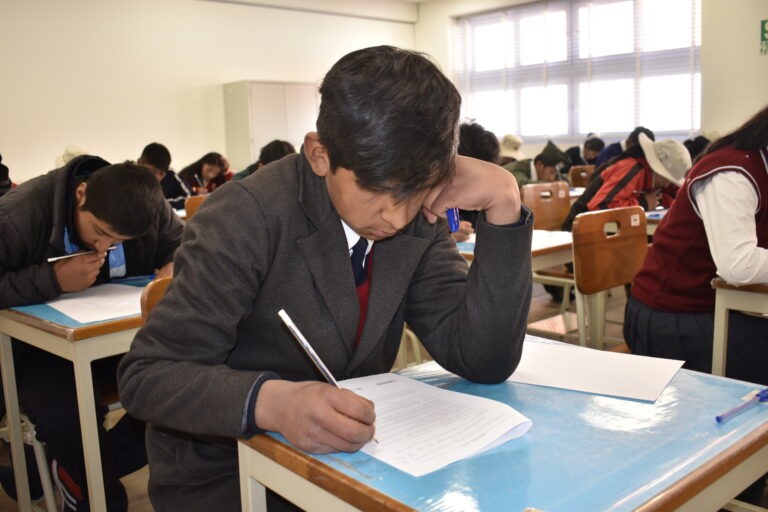 ESTUDIANTES DE LA UGEL CHUCUITO – JULI DEMUESTRAN SU TALENTO Y COMPROMISO EN LA EVALUACIÓN ONEM 2026